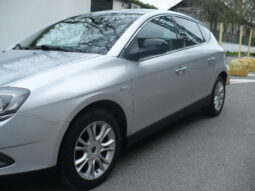 Lancia Delta 1.6 MJT ORO 120 CV NAVI AUTOMATICA! pieno