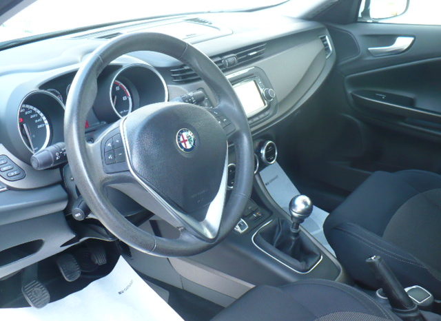 Alfa Romeo Giulietta 1.6 MJT DISTINCTIVE SENSORI FULL! pieno
